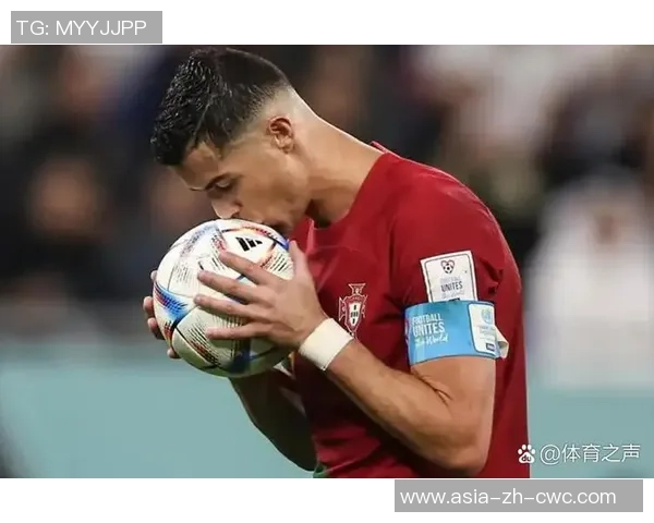 足球比赛中的惊险时刻门将被偷袭的精彩瞬间回顾与分析