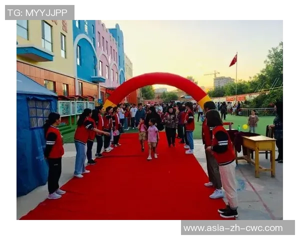 钟小健在足球场上的成长之路与未来发展展望